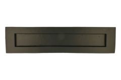 Entrée de boîte aux lettres en fonte noire