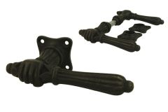 Béquilles de porte en fonte avec main, avec rosaces carrées