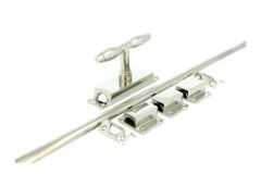 Crémone en applique pour fenêtre (1932) laiton nickelé