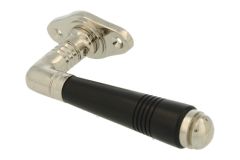 Raamklink met rozet messing vernikkeld ebbenhout (1908)